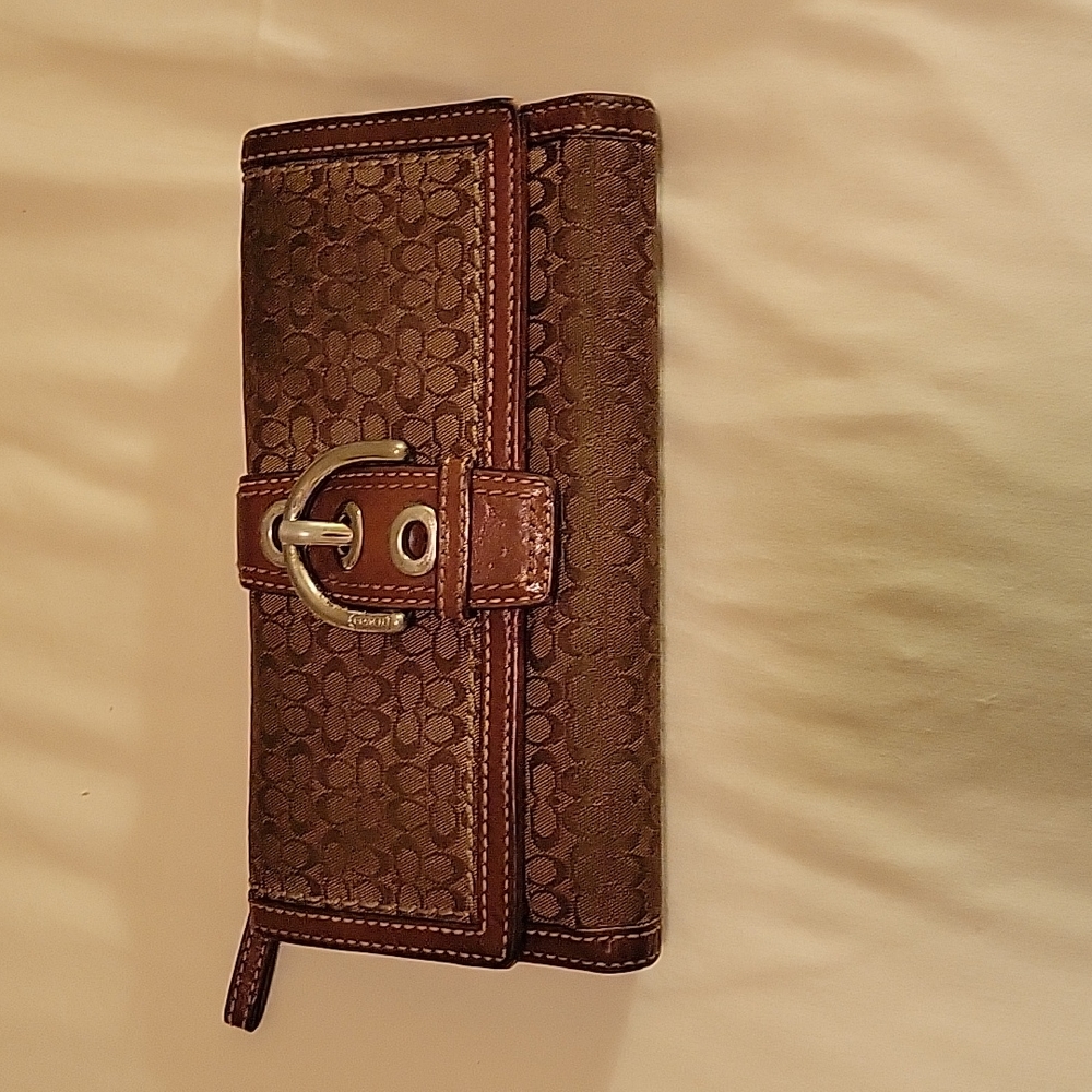 Coach checkbook wallet signature logo and leather trim